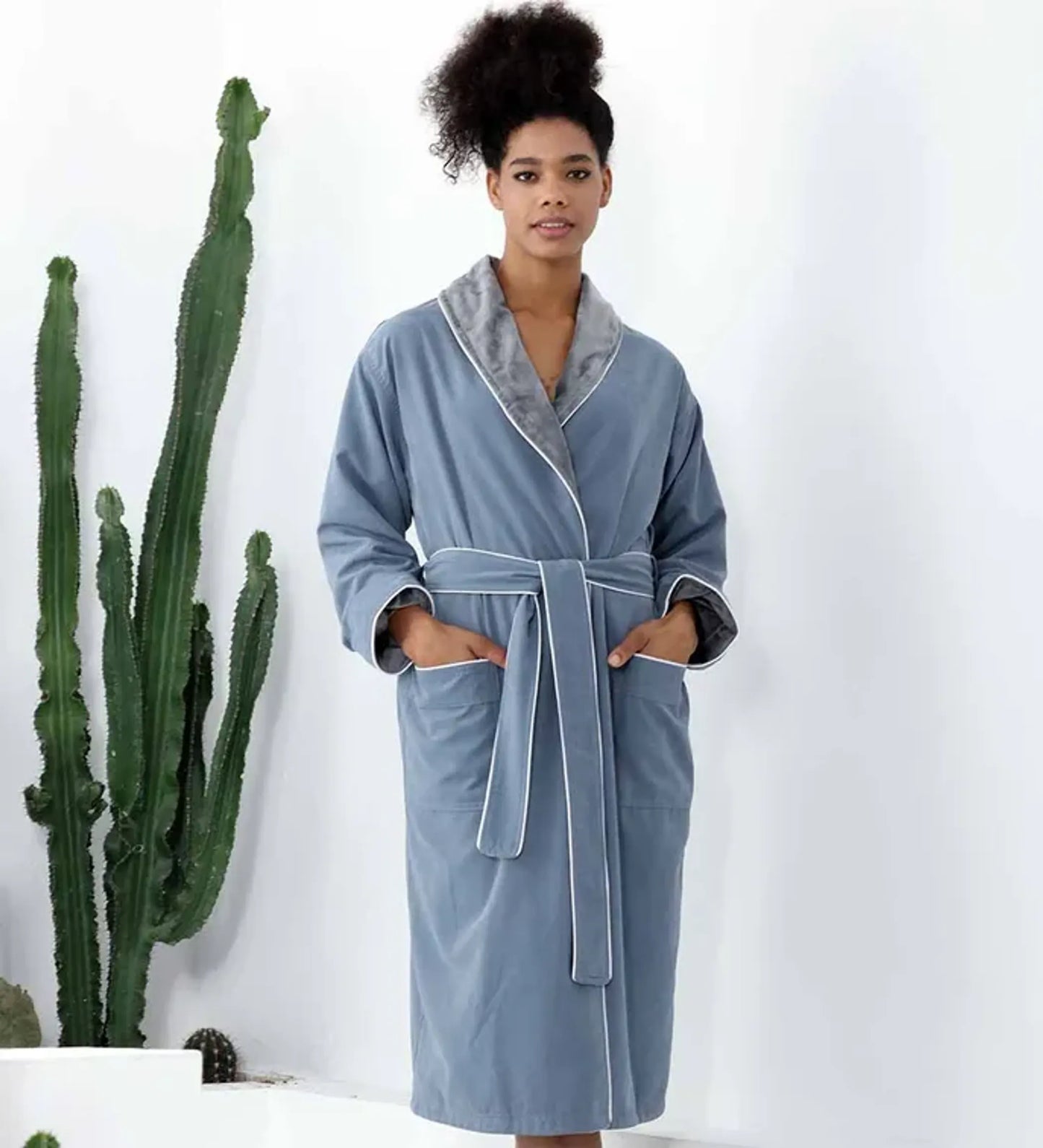 Women’s Plush Microfiber Spa Robe – Soft Cozy Bathrobe for Home, Spa & Relaxation