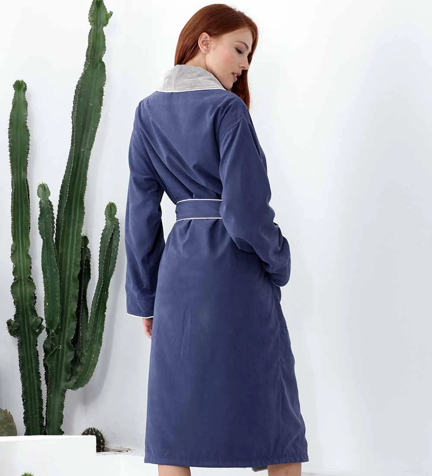 Women’s Plush Microfiber Spa Robe – Soft Cozy Bathrobe for Home, Spa & Relaxation